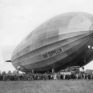 The Graf Zeppelin LZ 127 landed at Hanworth Aero Park