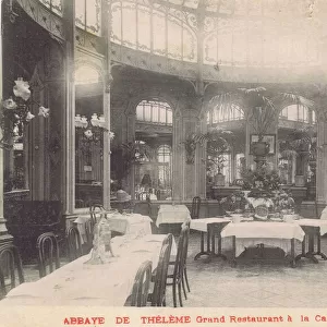 Grand Restaurant in the fashionable Abbaye de Theleme