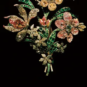 The Great Bouquet, jewel made with diamonds and emeralds set