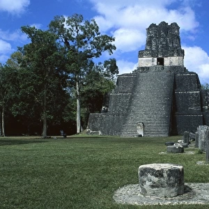 Guatemala. Tikal. Maya pyramid