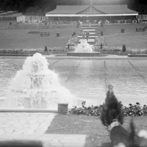 Guildford Lido 1930S