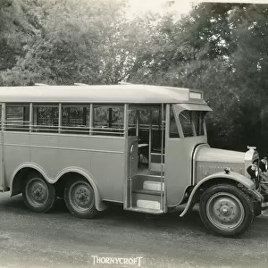 Hall Lewis bus for Santos