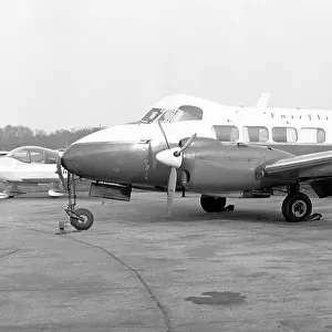 de Havilland DH. 104 Dove 8 G-ARFZ