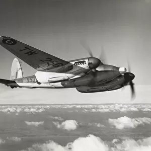 de Havilland DH-98 Sea Mosquito TR-33