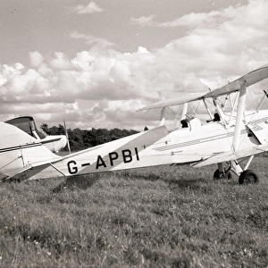 De Havilland DH82A Tiger Moth G-APBI Baginton
