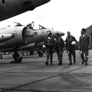 Hawker Siddeley Kestrel FGA1s and their pilots