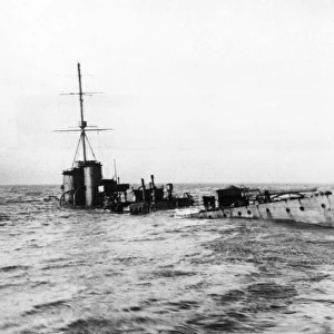 HMS Arethusa, British light cruiser, WW1