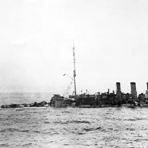 HMS Falmouth, British light cruiser, WW1