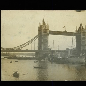 HMS Hazard on River Thames, Tower Bridge
