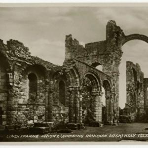 The Holy Island of Lindisfarne - Priory ruins - Rainbow arch