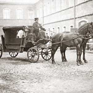 A horse drawn omnibus, Moscow, Russia, circa 1890