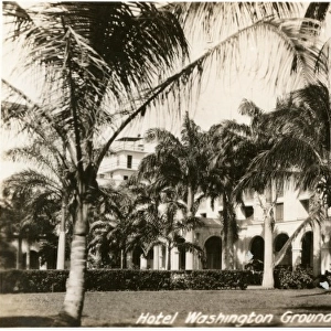 Hotel Washington Grounds