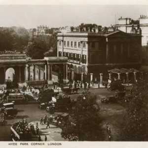 Hyde Park Corner, London - Apsley House