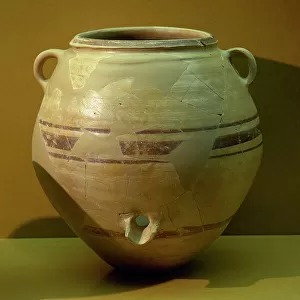 Iberian art. Vessel with decanter beak. 3rd century BC