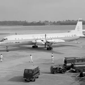 Ilyushin Il-18V LZ-BES Ilyushin Il-18V LZ-BES