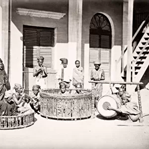India - Burmese musicians