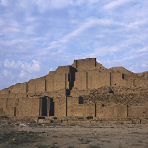 Iran. Tchogha Zanbil. Ziggurat