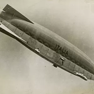 Italia airship, flying over the North Pole