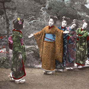 Japan - Five Geisha Girls greet a new arrival