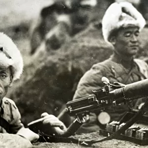 Japanese machine gunners at Chinchow (Jinzhou), China