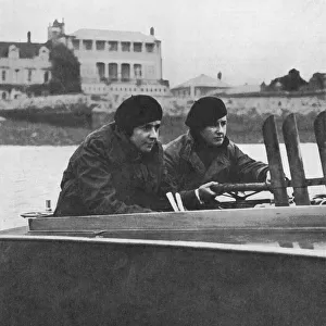 Joe Carstairs in her motor boat, 1925