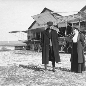 Joseph and Ethelwyn Hammond with a Bristol Boxkite at Larkhill