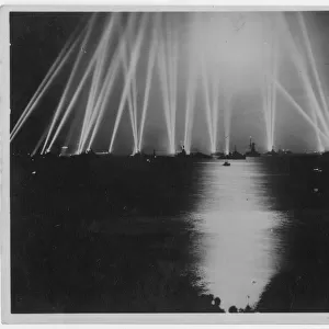 Jubilee Naval Review - battery of searchlights of the fleet