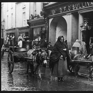 Killarney Cart Woman