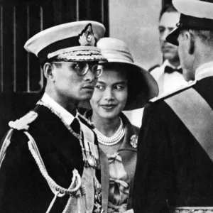 King Bhumibol Adulyadej and Queen Sirikit - Victoria Station