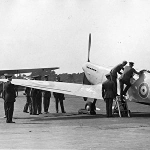 King Edward VIII inspects Supermarine Spitfire