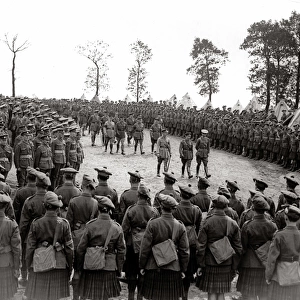 King George V inspecting Scottish troops, WW1