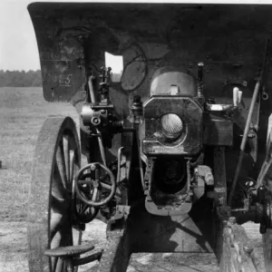 Krupp field gun at Mehun sur Yevre, France, WW1