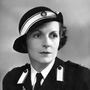 Lady Louis Mountbatten in WWII uniform