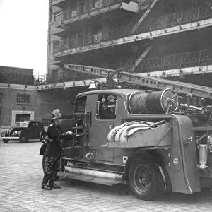LCC-LFB enclosed pump at Lambeth fire station