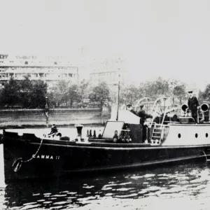 LCC-LFB fireboat Gamma II on River Thames