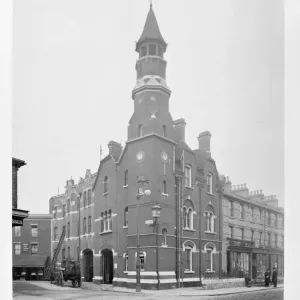 LCC-MFB Battersea fire station, London SW8 LCC-MFB Battersea fire station, London SW8