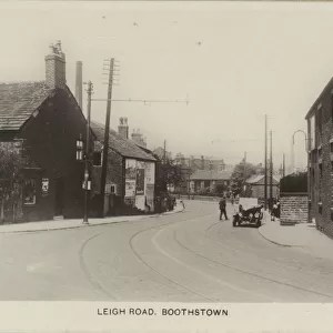 Leigh Road (Showing the Greyhound Hotel)
