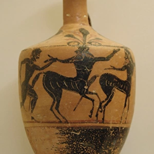 Lekythos black-figure with scenes of Centauromachy. Late 6th