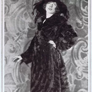 Leonara Hughes, 1921