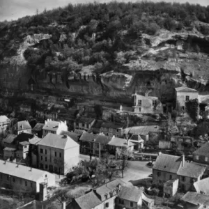 Les Eyzies-de-Tayac-Sireuil, Dordoyne, France - Aerial View