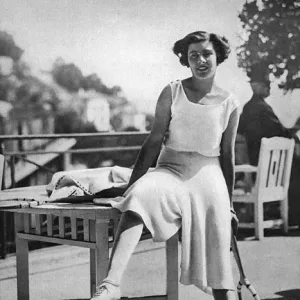 Lily d Alvarez wearing her Schiaparelli tennis culottes