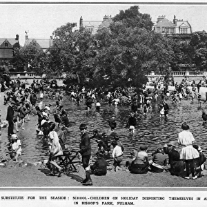London parks as substitutes for the seaside: Bishops Park