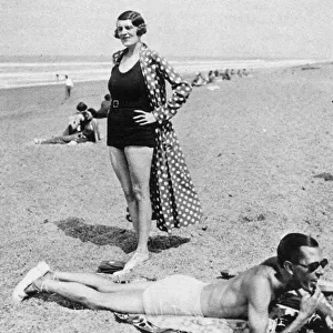 M. and Mme. Dubonnet at the Miramar beach, Biarritz