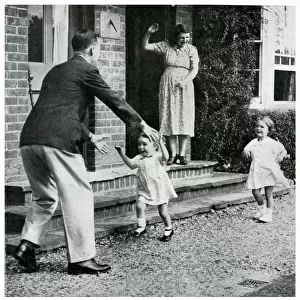 Man greeted by his evacuated children and wife 1939