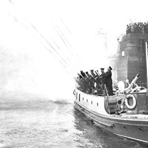 Massey Shaw fireboat demonstrates pumping