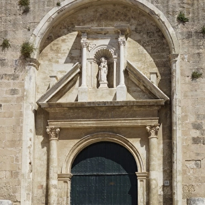 Menorca, Ma󠨍ah󮩺Main portal to the Cathedral El Carmen