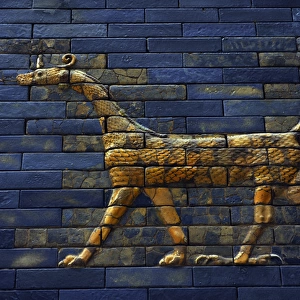 Mesopotamian art. Neo-Babylonian. Ishtar Gate. Dragon. Perg