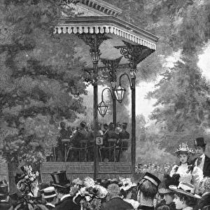 Military musicians - Hyde Park bandstand, 1895