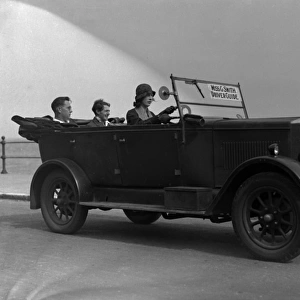 Miss Smith, Driver Guide