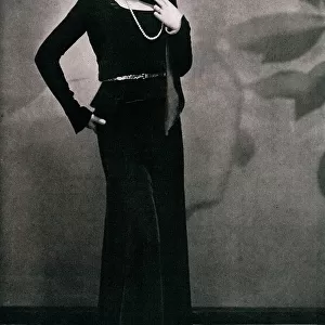 Molyneux velvet cocktail pyjamas, 1931